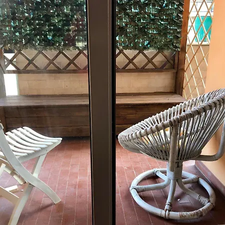 Le Ortensie In Centro E Vicino Al Mare アパート