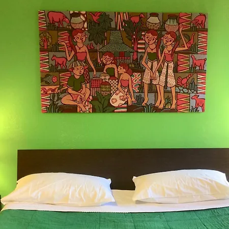 Le Ortensie In Centro E Vicino Al Mare *